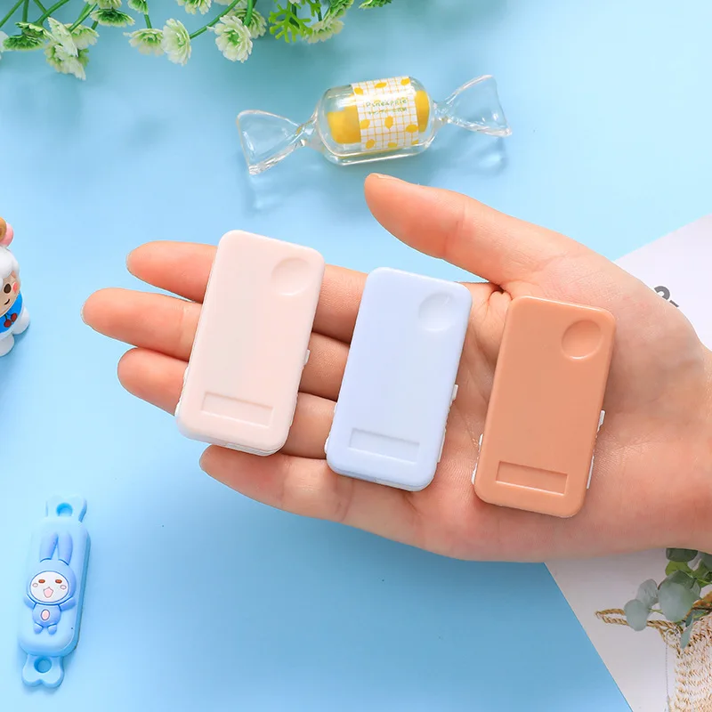 20 pz/lotto Creative Matchbox Utility knife forbici Cute Paper Cutter Cutting Paper Razor Blade forniture scolastiche per ufficio