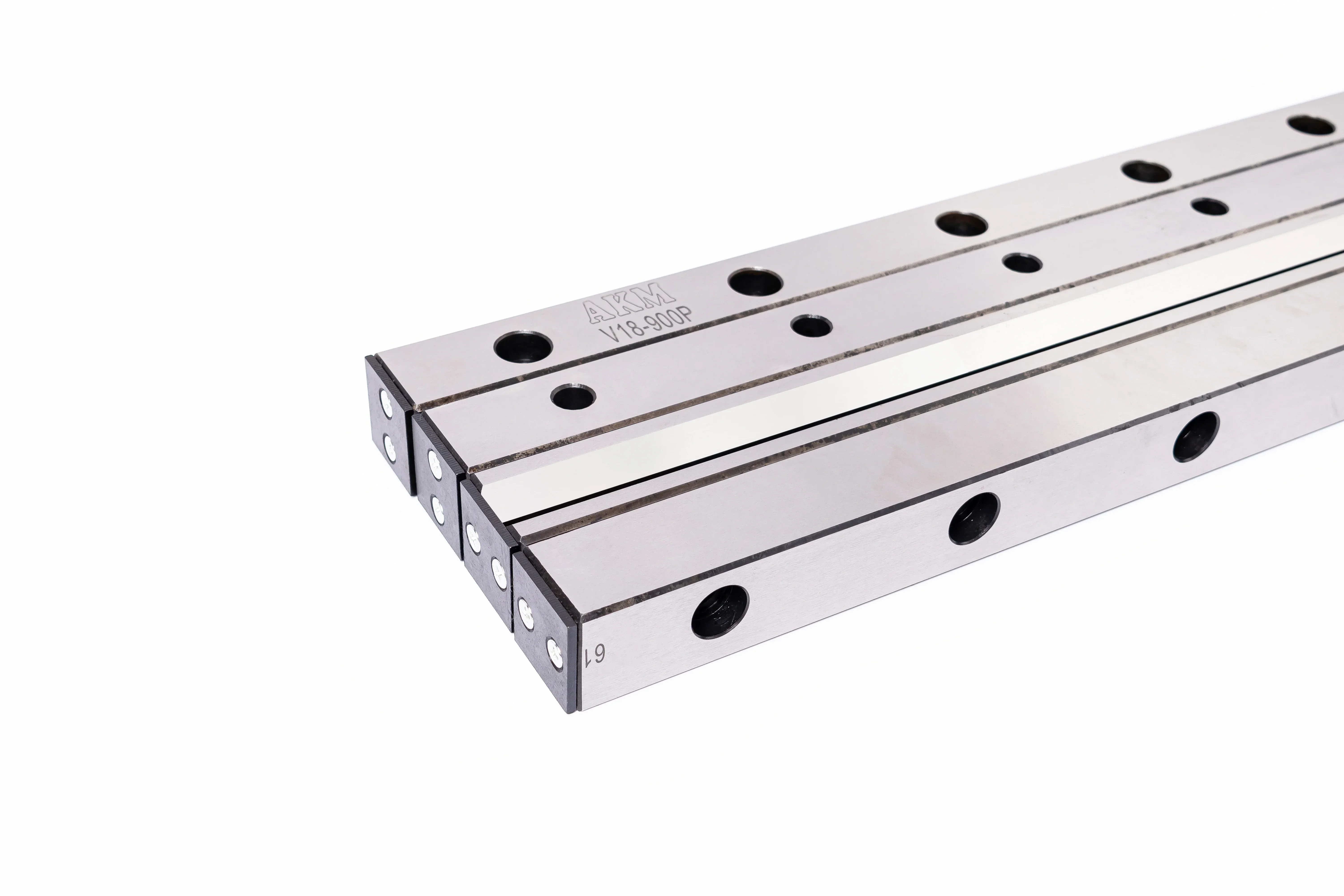 Linear Cross Roller Guide Rail VR18-700-700-16Z for CPC, Providing High Precision for Equipment in Retail and Printing Stores