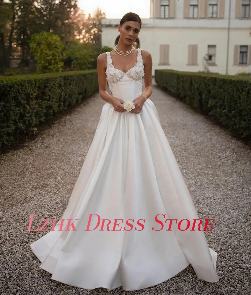 カスタマイズされた優雅なサテン A ライン スパゲッティ ストラップ アップリケ イブニング ドレス セクシー ノースリーブ 恋人 フロアレングス プロム ドレス