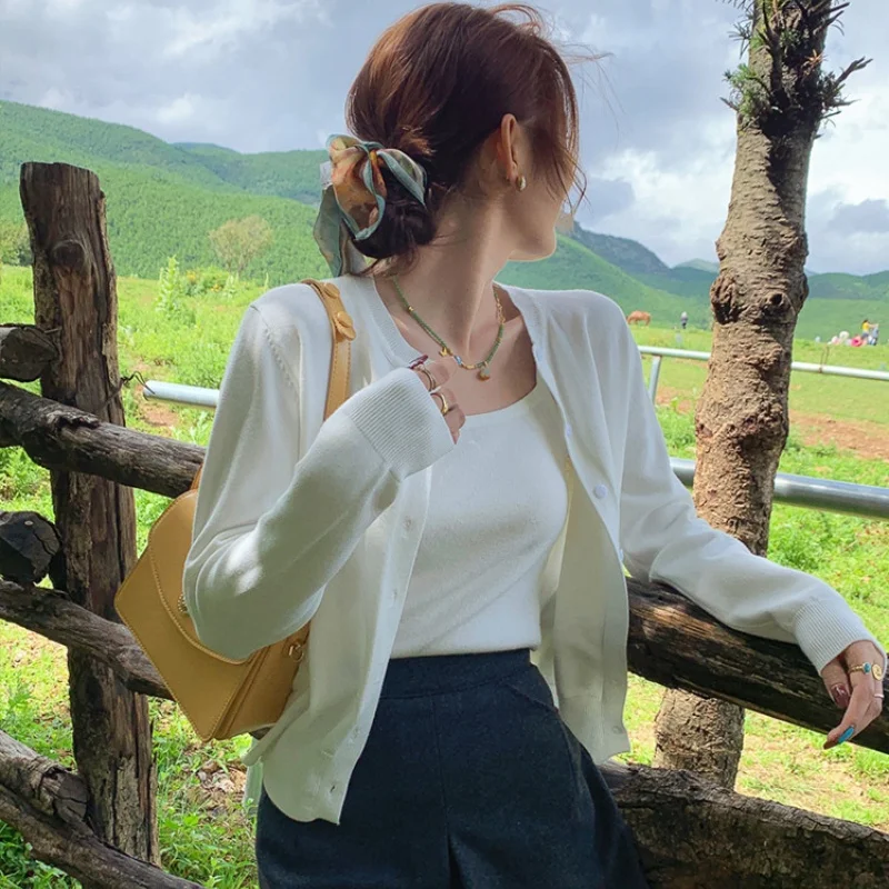 White Knit Women Cardigan 2026 Fall Winter Light‑Weight Long‑Sleeve Versatile Sweater Outerwear Casual Early‑Autumn Coat Tops