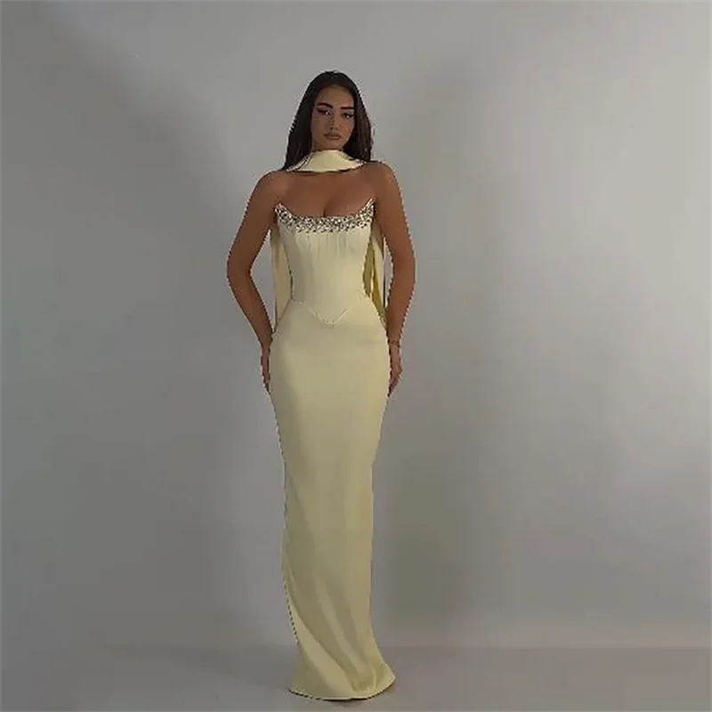 Sexy glänzende Meerjungfrau-Abendkleider, trägerlos, V-Korsett, Strass-Abschlussballkleid, figurbetontes Partykleid, individuelles Geburtstagskleid