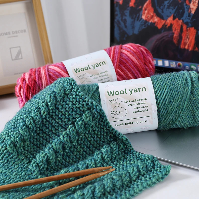 Thumbnail 2 - #43 Yarn Spools Comparison Guide