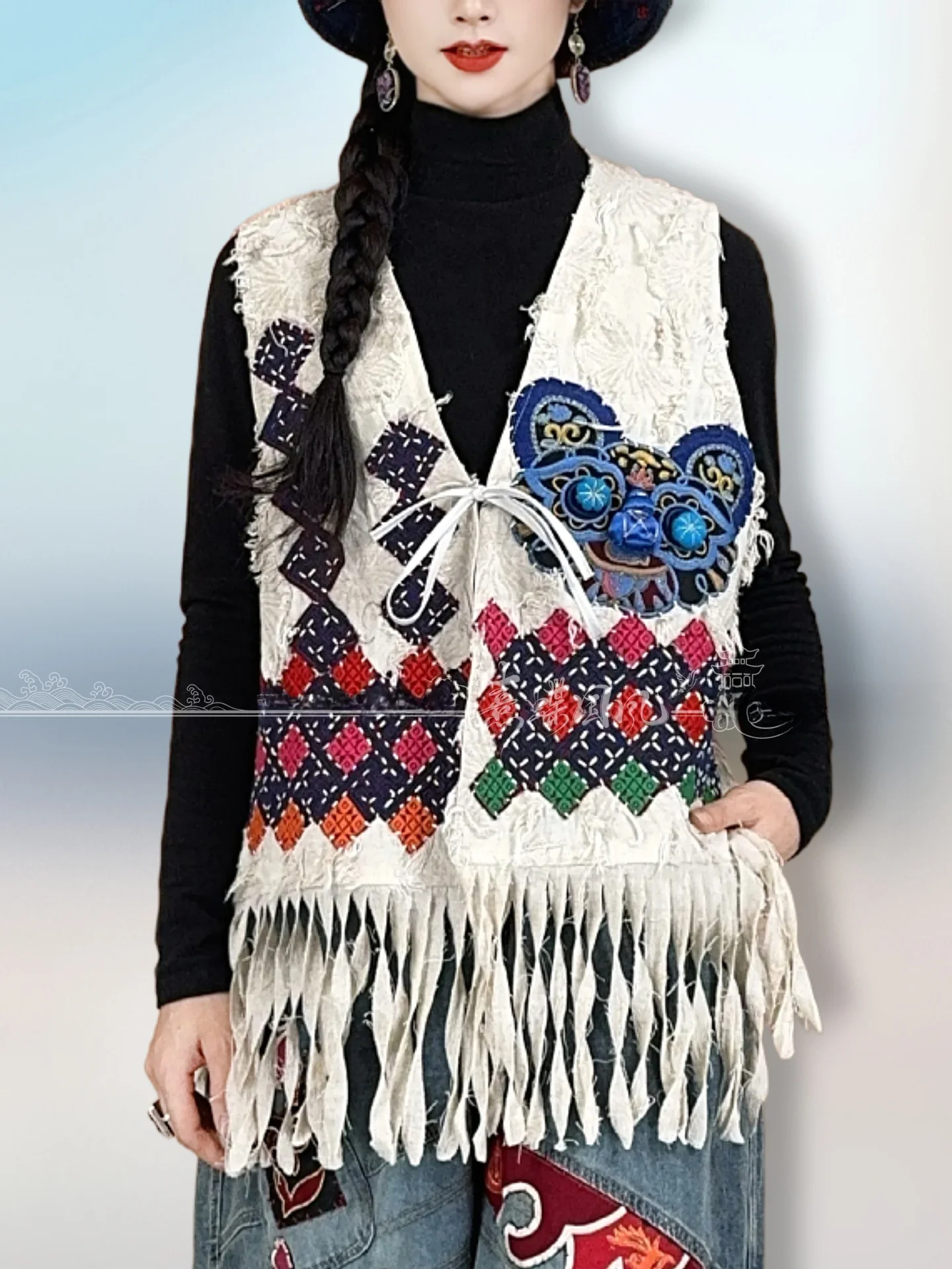 

New Autumn Chinese Sle Heavy Embroidery Tassel Cotton Linen Women's Vest Ethnic Vintage Top V-ne Moderate Warmth