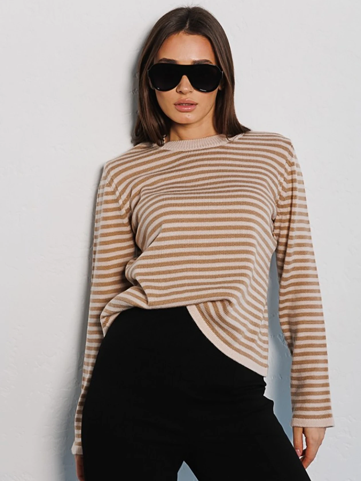 

Striped Sweater 2024 Autumn New Fashion Trend Thread Contrast Round Neck Knitted Striped Sweater