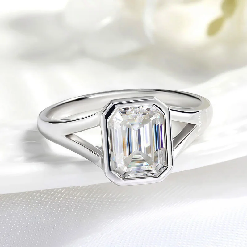 

1CT 2CT 3CT Emerald Cut Moissanite Wedding Ring for Women Solitaire Lab Diamond Jewelry S925 Sterling Silver Plated 18K Gold