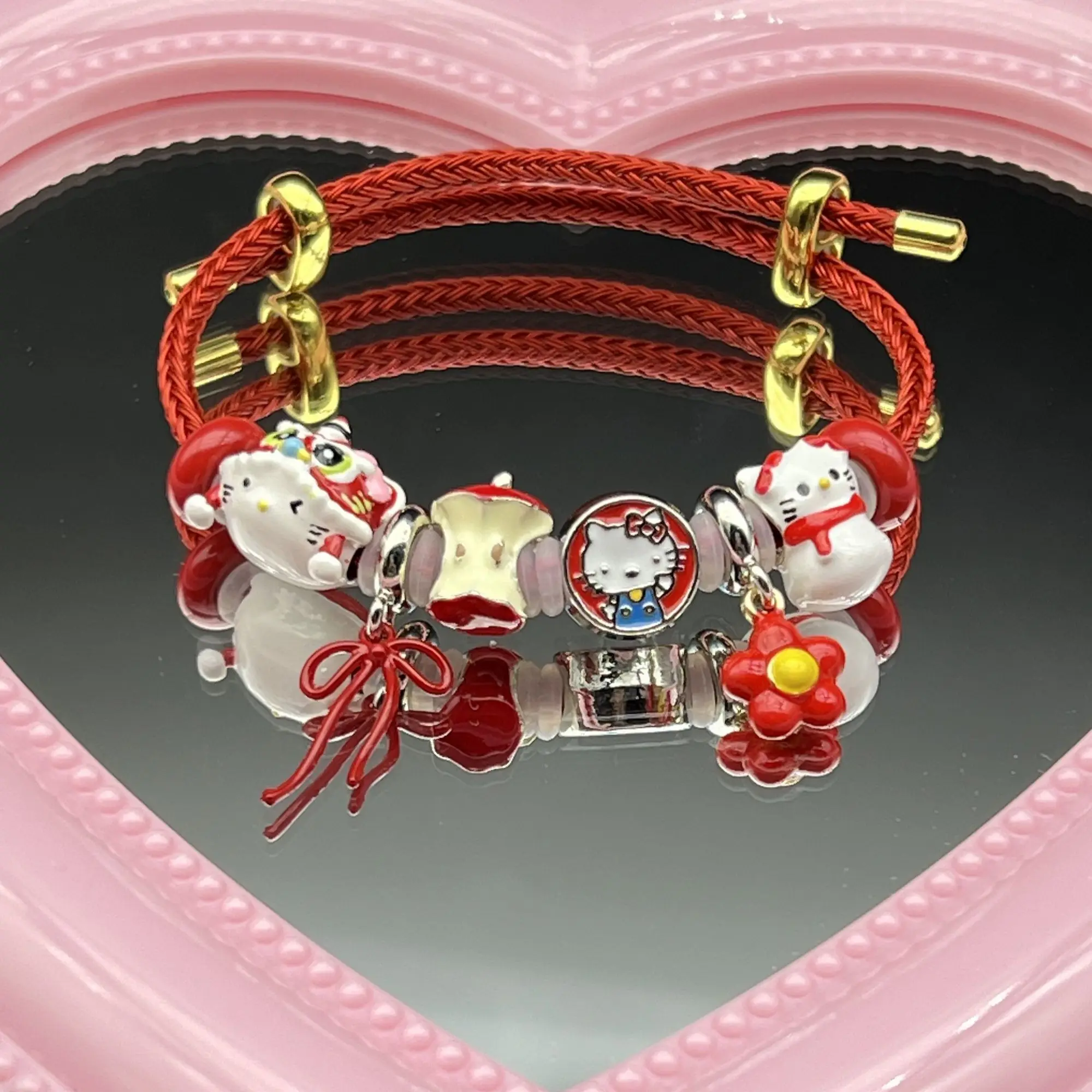 

Miniso New Year Gift Lion Dance Original Design Hello Kitty Red Apple Bracelet Best Friend Jewelry