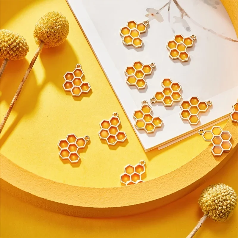 10/30pcs Bee Honeycomb Shape Pendant Enamel Charms For Necklace Bracelet DIY Crafts Jewelry Making