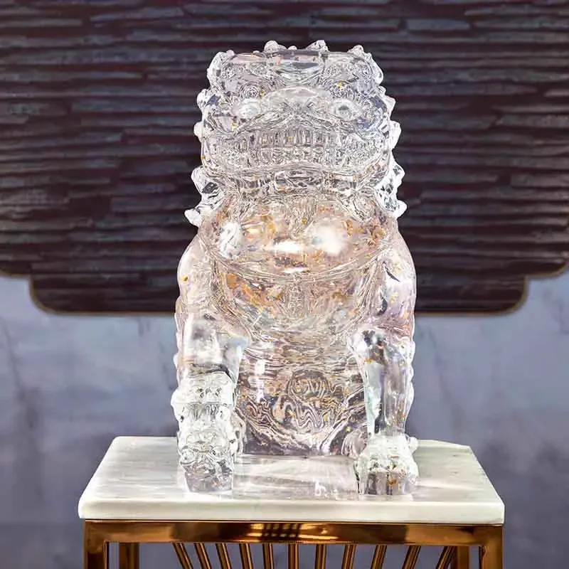 Transparent lion Sculpture Ornaments Luxury Crafts Statue Living Room Office Desktop Decoration Artwork Nordic Creative Gifts