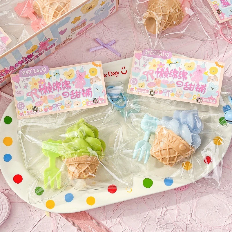พวงกุญแจไอศกรีมมินิสควิชชี่ ขอ - Waffle Cone Maker บทวิจารณ์และราคา