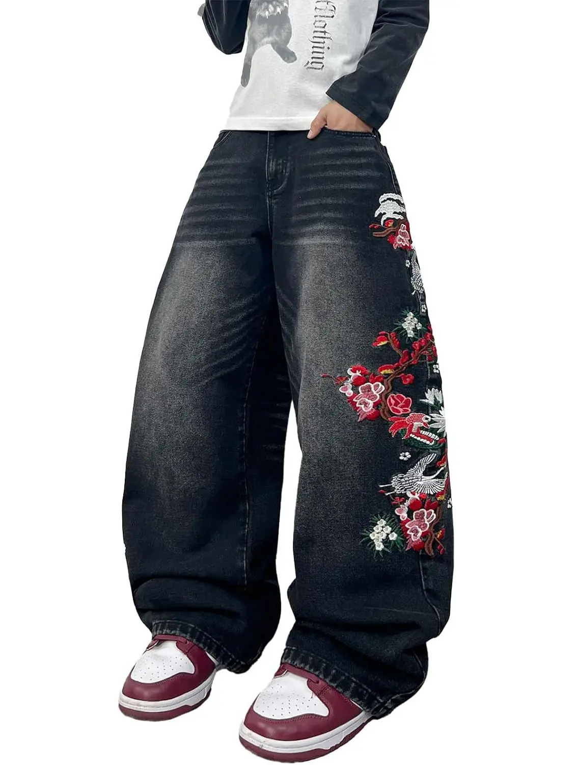 

Джинсы-скинни с цветочной вышивкой, свободного кроя, со средней посадкой, машинная вышивка, весенняя коллекция, не деформируются