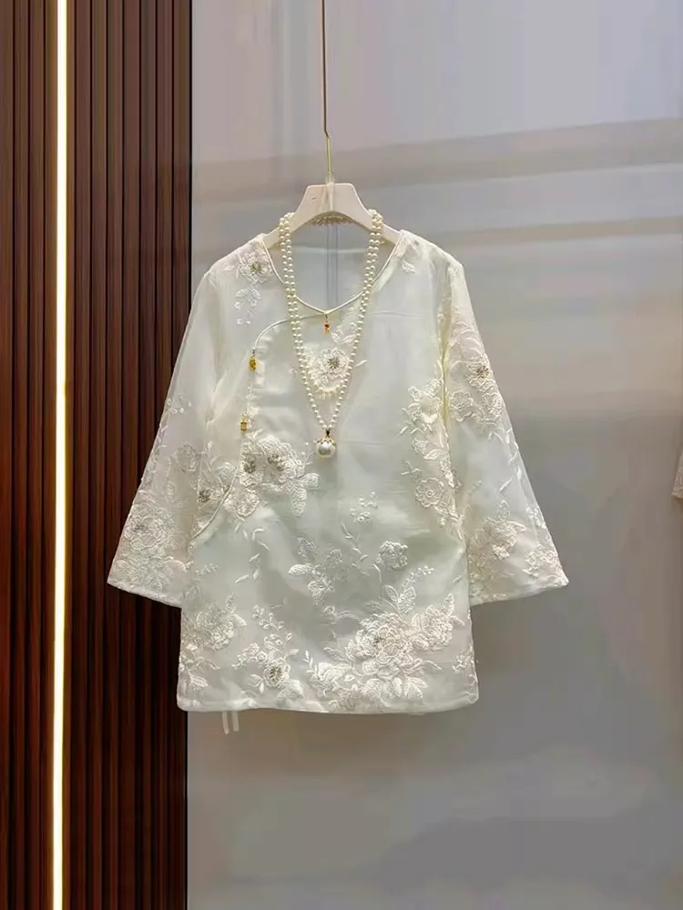 Blus Sifon Bordir Bunga Atasan Renda Longgar Vintage Wanita Atasan Gesper Retro Gaya Cina