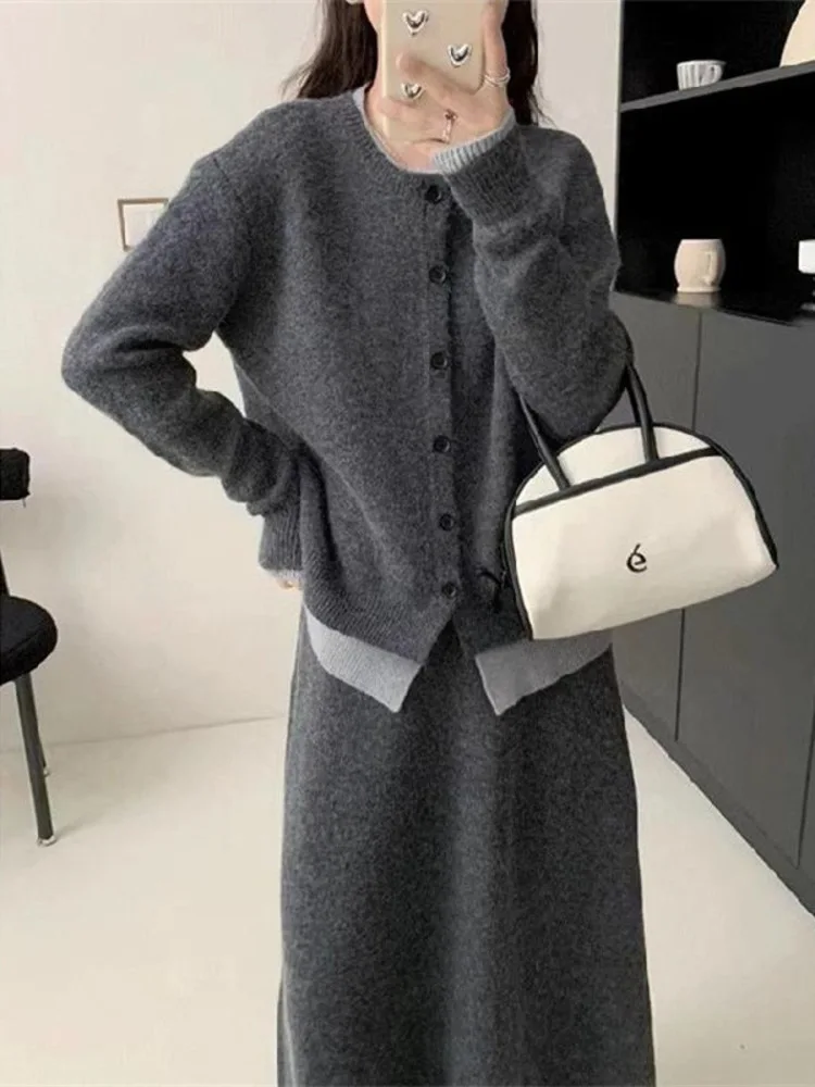 UCXQ Fashion Casual Sets Temperament Office Lady Color Blocked Knit Jacket Skirt Elegant Two-piece Set Women 2024 Spring Autumn