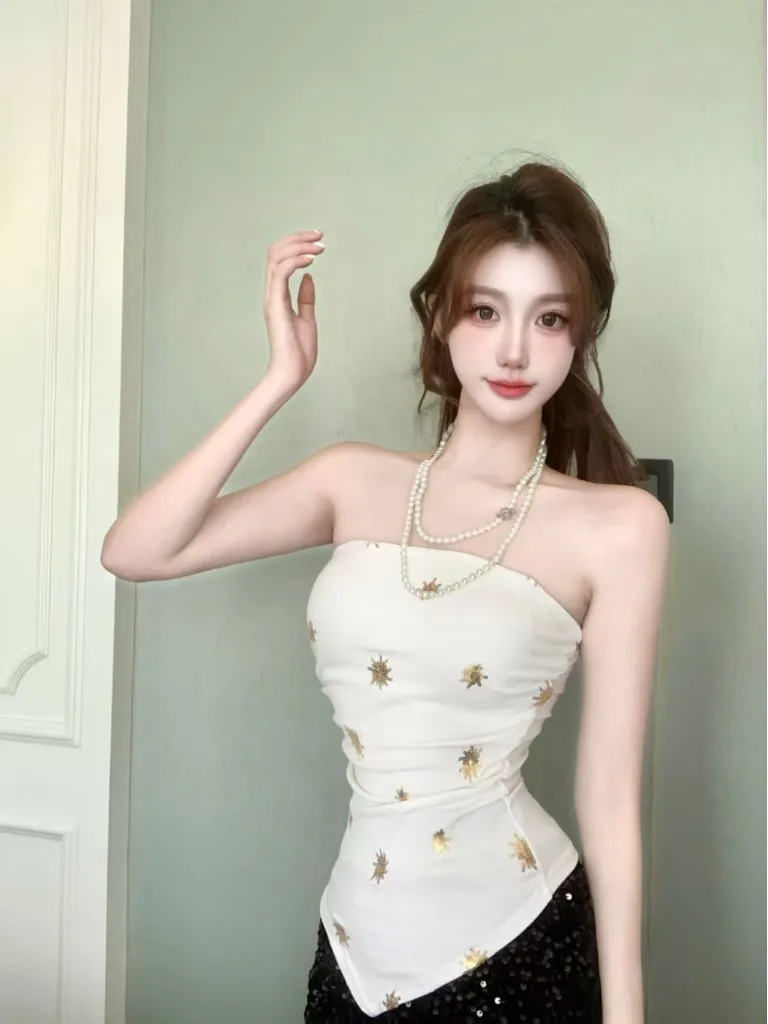 Sexy Sparkling Star Sequin Tube Top Women's Summer Design Strapless Wrap Chest Inner Wear Short Style Fashionable Versatile