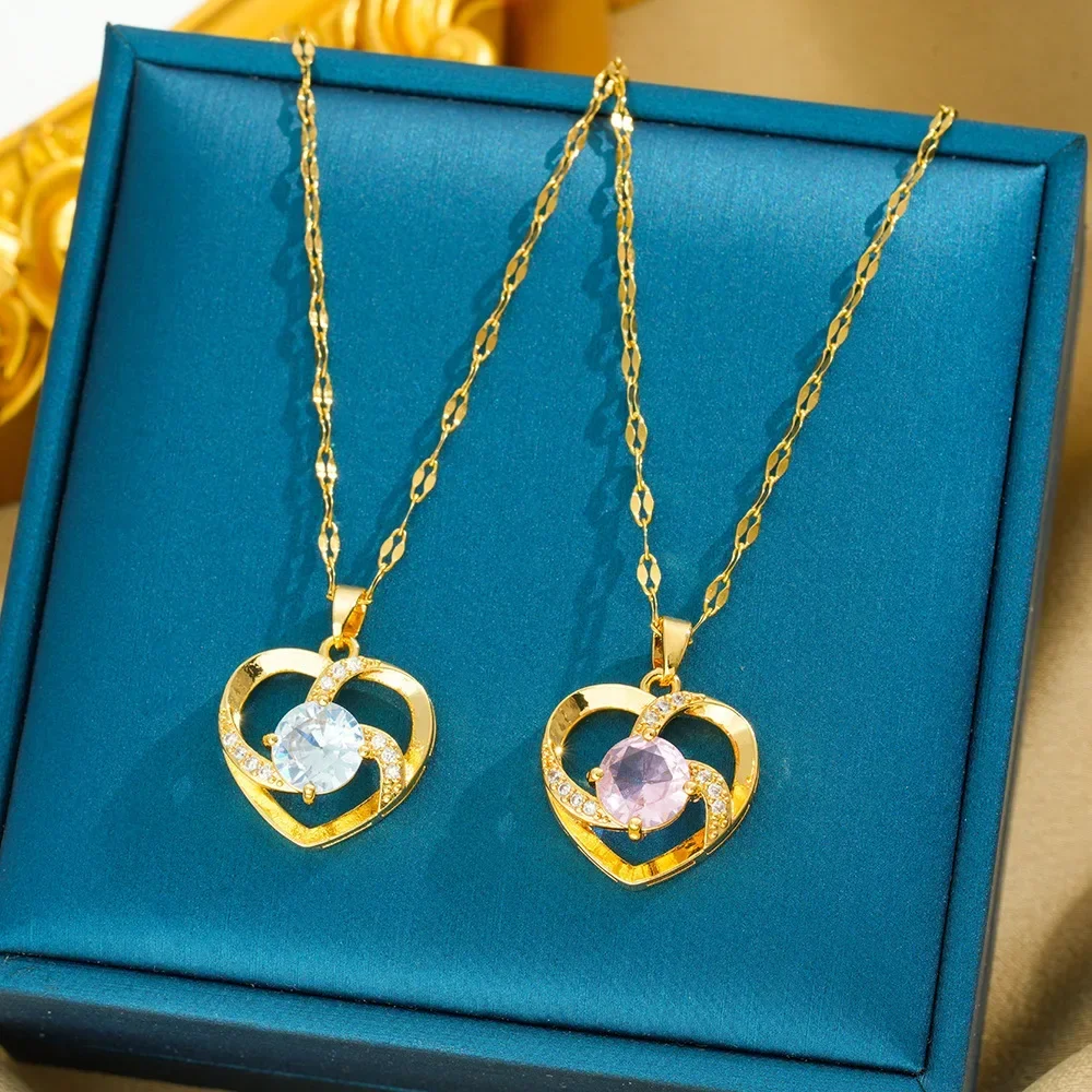 Колье с микроинкрустацией дизайном выходит очарование интернет-знаменитости.