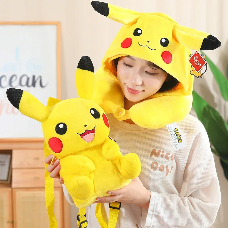 Pokemon Pikachu Pluszowa poduszka z kapturem w kształcie litery U Wypchana poduszka Anime Kreskówka Pikachu Plecak Kawaii Pikachu Pluszowa torba Dziecko Prezenty świąteczne