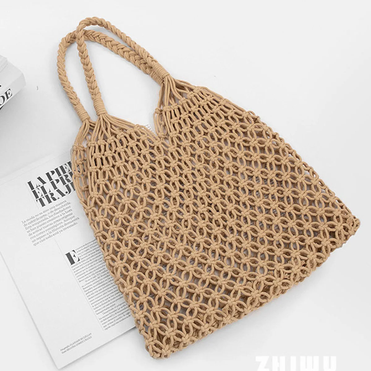 1 Piece of Women's Ethnic Style Hollow-Out Tote Bag, Suitable for Use at the Beach, Knitted Bag That Is Breathable, Comfortable, and Soft, with Large Capacity to Hold Books, Tablets, and Other Items, Suitable for All Seasons
