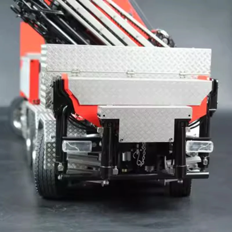 8x8 RC Crane Hydraulic Truck 1/14 F1650 Crane Metal Model Trailer with Rear Axle Lift Steering PL 18 RC Car Model Toy