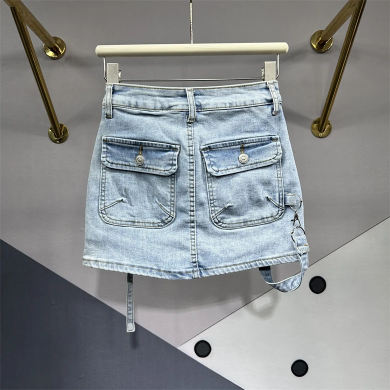 Streetwear Patch Large Pockets Slimming Short Hip Jean Skirt Woman Summer 2024 New Parka Style White Denim Skirts for Women