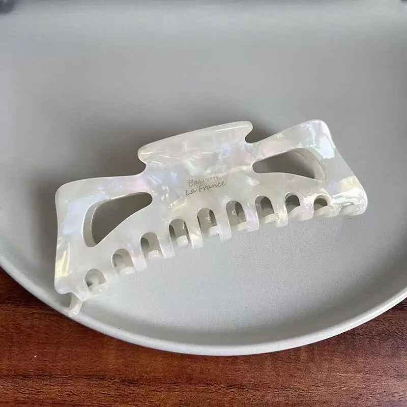 قطعة واحدة من مشبك شعر كبير الحجم مع مشبك شعر على شكل فيونكة حمض الأسيتيك، مشبك شعر على شكل كعكة على الطراز الفرنسي للسيدات، مشبك شعر على شكل قرش للاستحمام