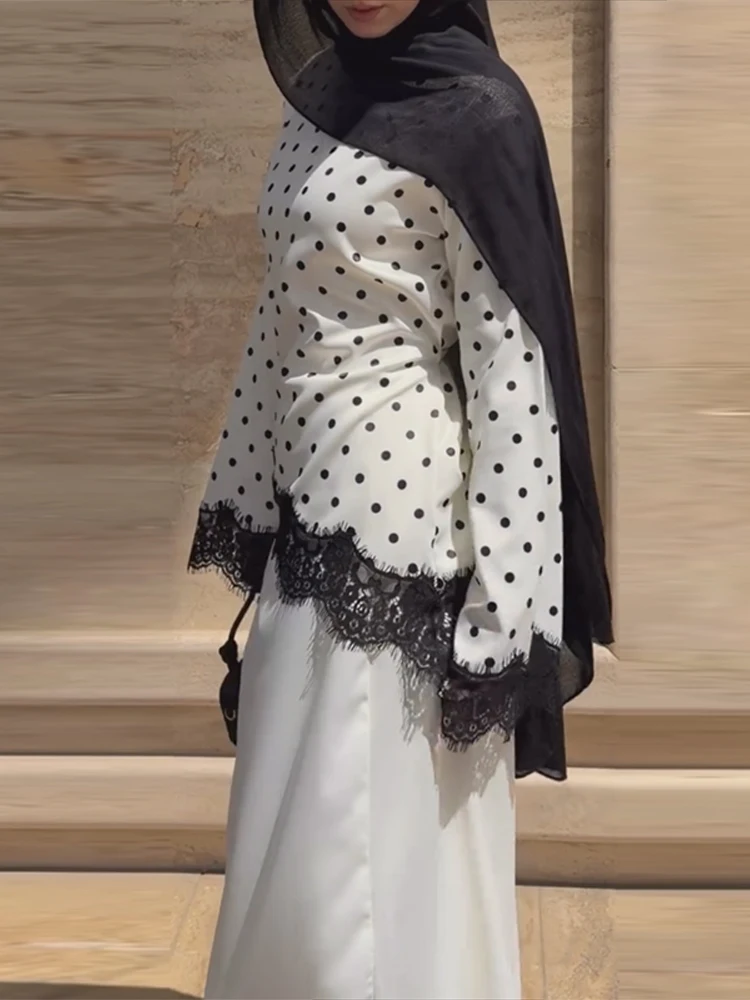 Damenoberteile mit Polka-Dot-Muster, Spitzen-Patchwork, Schnürung am Rücken, unregelmäßiger Saum, modisches Oberteil für Bürodamen, O-Ausschnitt, ausgestellte lange Ärmel, schmal geschnitten, Partykleidung – Detail 5