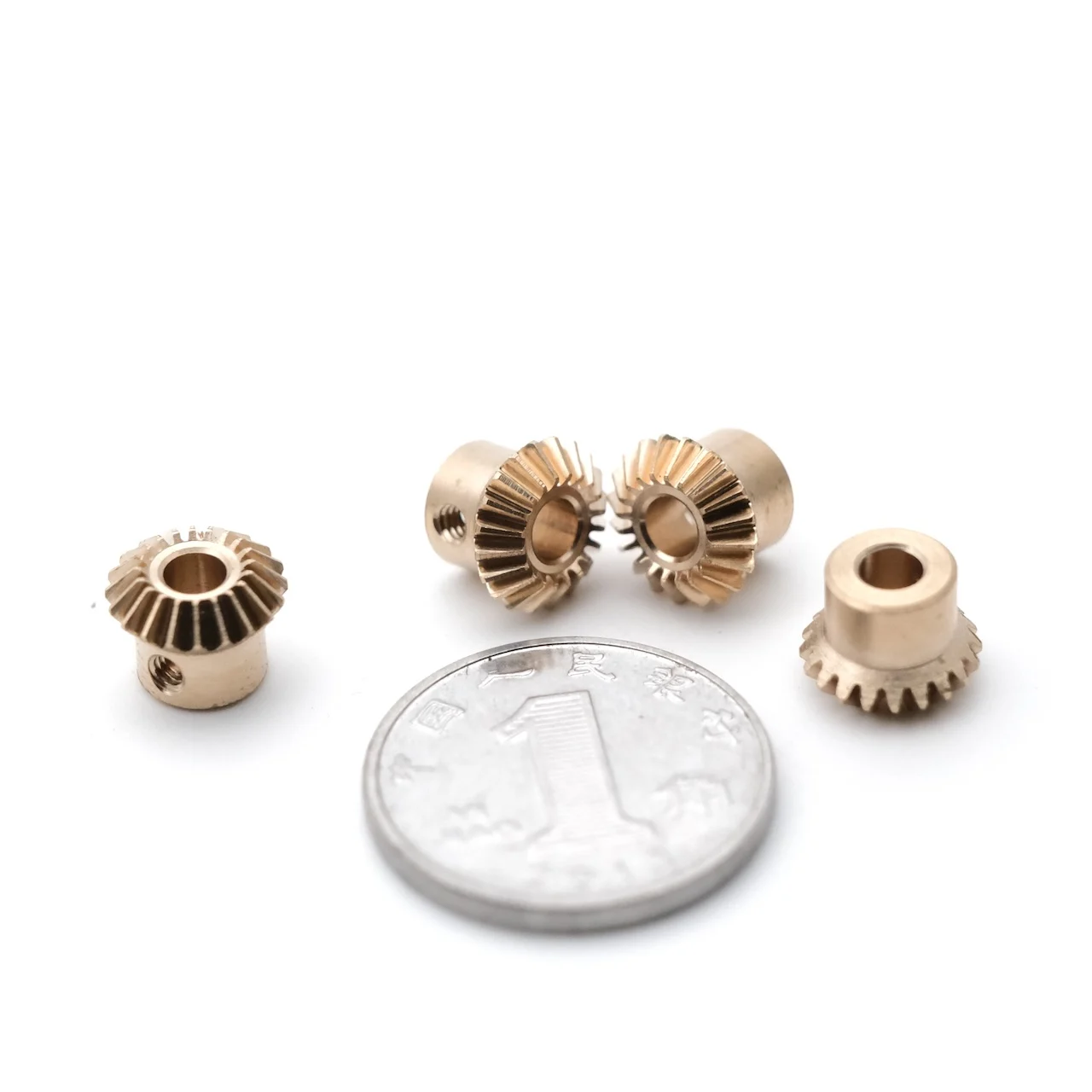 1:1 Bevel Gear Transmission M0.4 15/20/25 Teeth 2/3/4mm 90-Degree for Robots And Automation Equipment