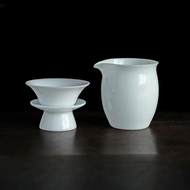 Jarra de té de porcelana de jade Ice Seed estilo boutique con infusor, dispensador Cha Hai, colador, taza de justicia y taza de la justicia, artículos para el té