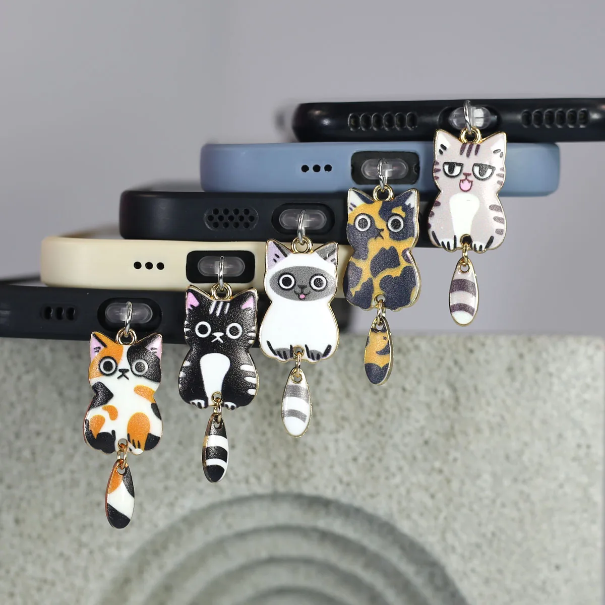 Cute Cat With Tail Black White Phone Dust Stopper Decorative Accessories Suitable For Iphone For Samsung Type-C Charging Port