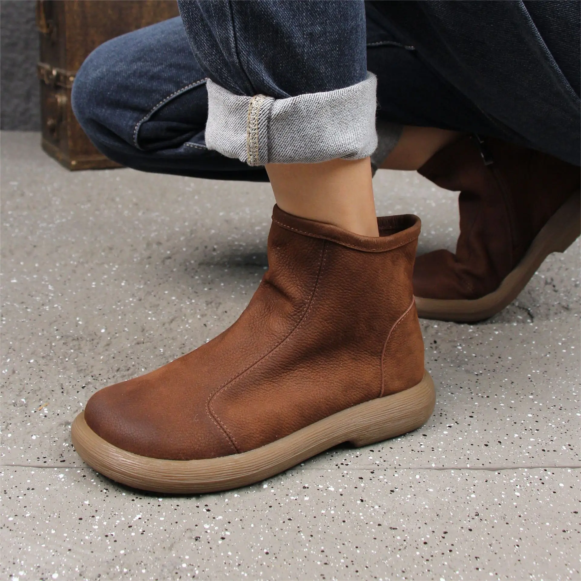 Autumn and winter new cowhide women's boots retro round toe side zipper short boots casual chimney boots for women shoes women