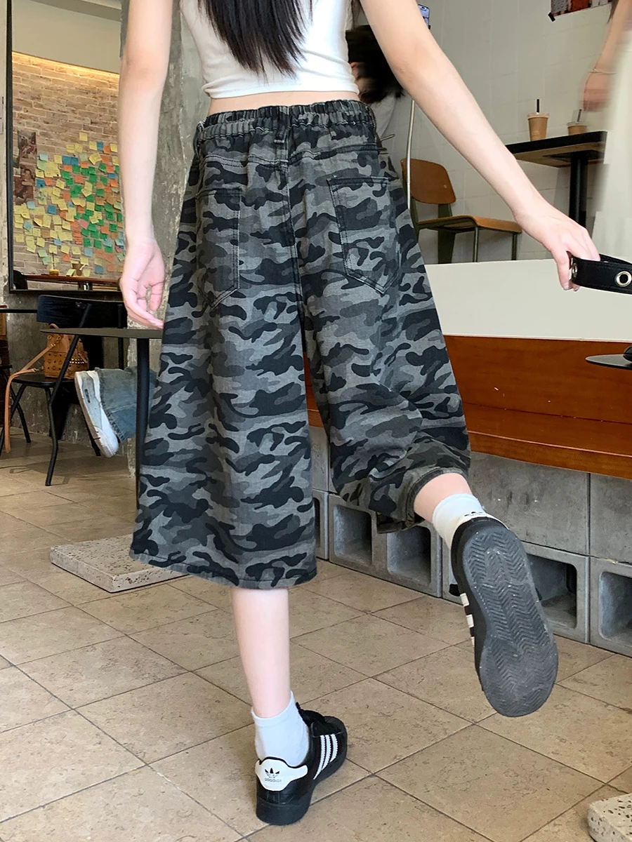 RORORIRI Cartoon Ricamato Camo Jeans Jorts Donna Vita bassa Patched Dritto Casual Gamba larga Pantaloncini di jeans Retro Y2k Streetwear