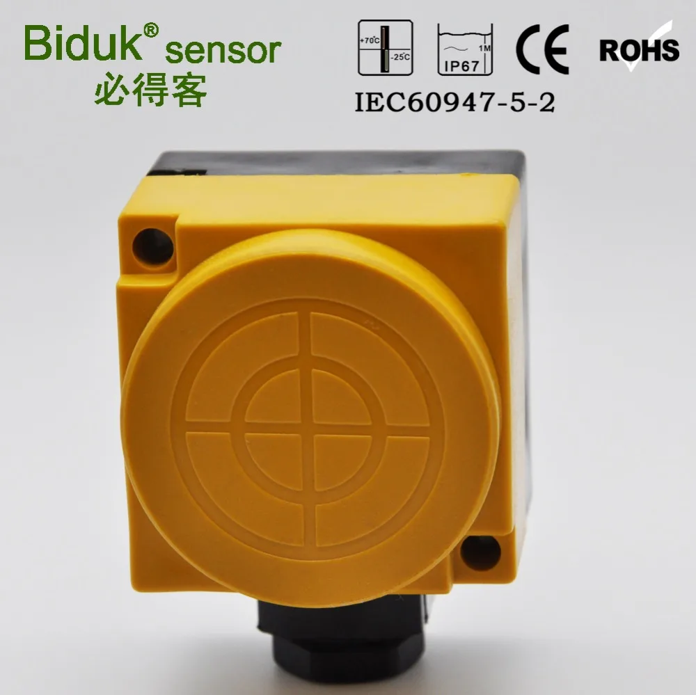 Picture 6: Q50 DC Inductive square proximity sensor