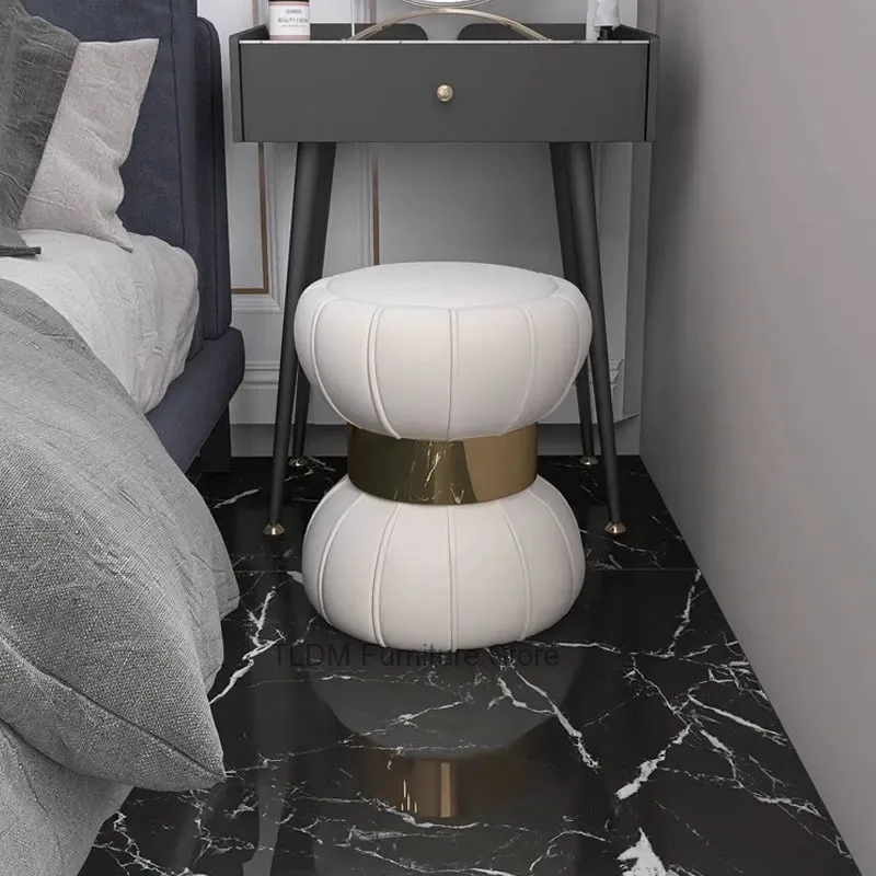 Luxury Pumpkin-Shaped Vanity Stool with Channel Tufting, Plush Upholstered Accent Stool for Dressing Table,Bedroom & Vanity Area