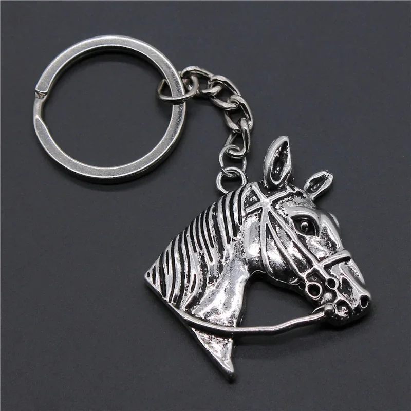 Popular Jewelry Alloy Pendant Keychain Vintage Horse Head Pendant Fashion Gift