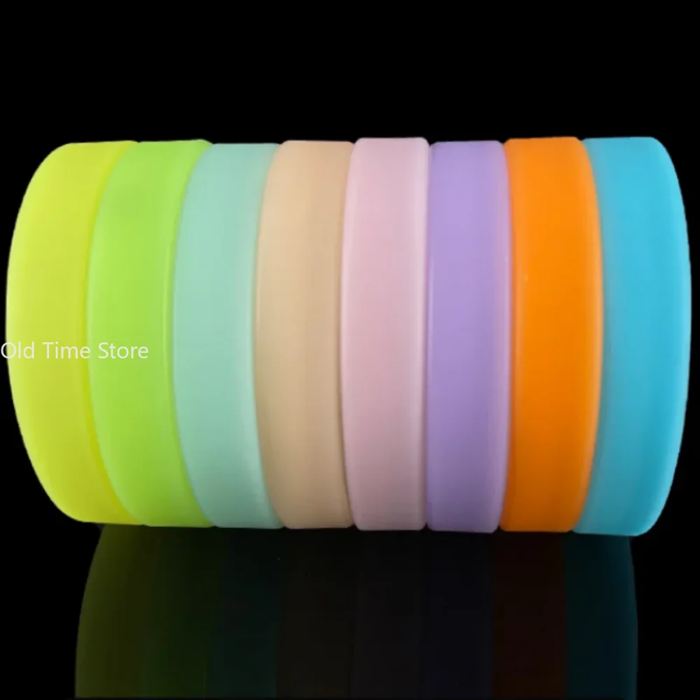 Paw Patrols Wristband High Quality Debossed Silicone Luminous Wristbands Promotional Bracelet Hand Bands Cartoon Figure Gift