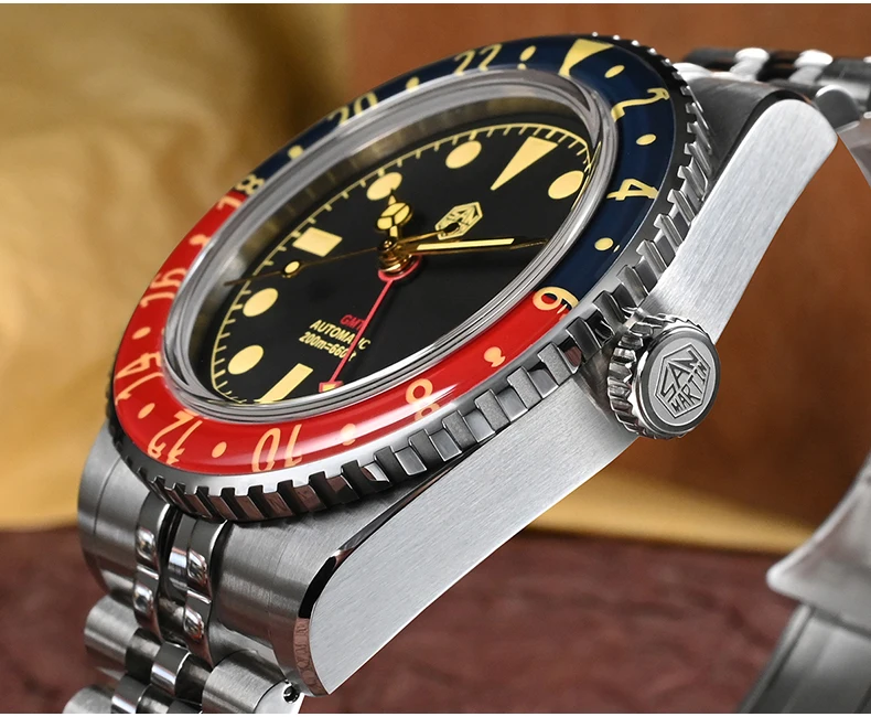 San Martin Mens GMT Watches Automatic Watch Mechanical Wristwatch 20ATM Waterproof C3 Luminous Sapphire Bidirectional Bezel NH34