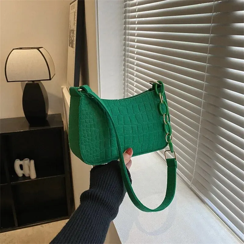 Popular Retro Gentle Temperament Small Square Bag 2024 Autumn Shoulder Handheld Fashion Casual Yankee Underarm Small Square Bag