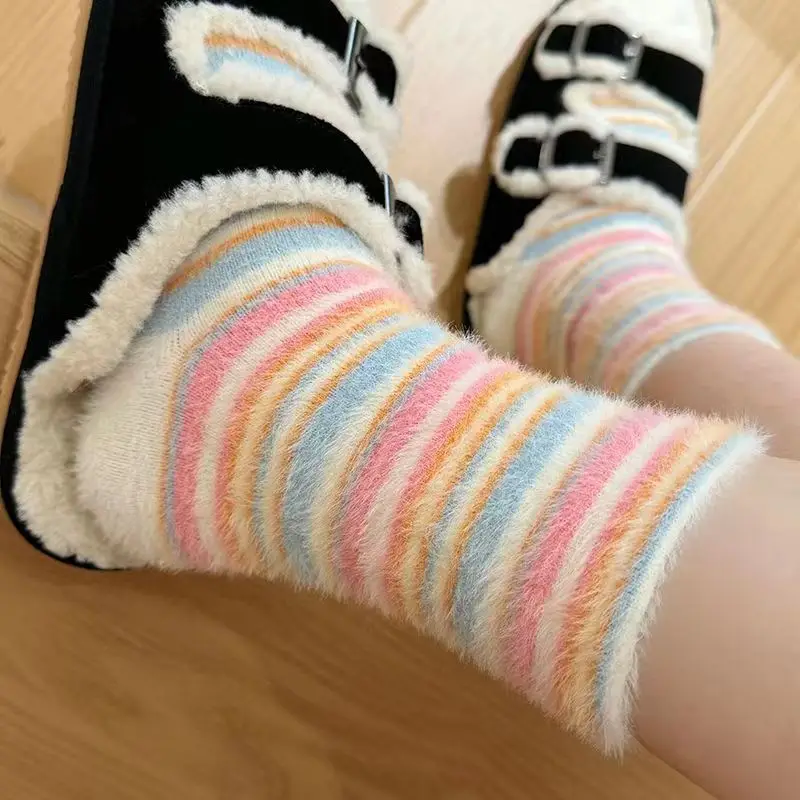 Women\'s Autumn Winter Socks Mid Tube Cute Mink Velvet Sock Thickened Warm Sleeping Floor Stockings Furry Solid Color Simple Sock
