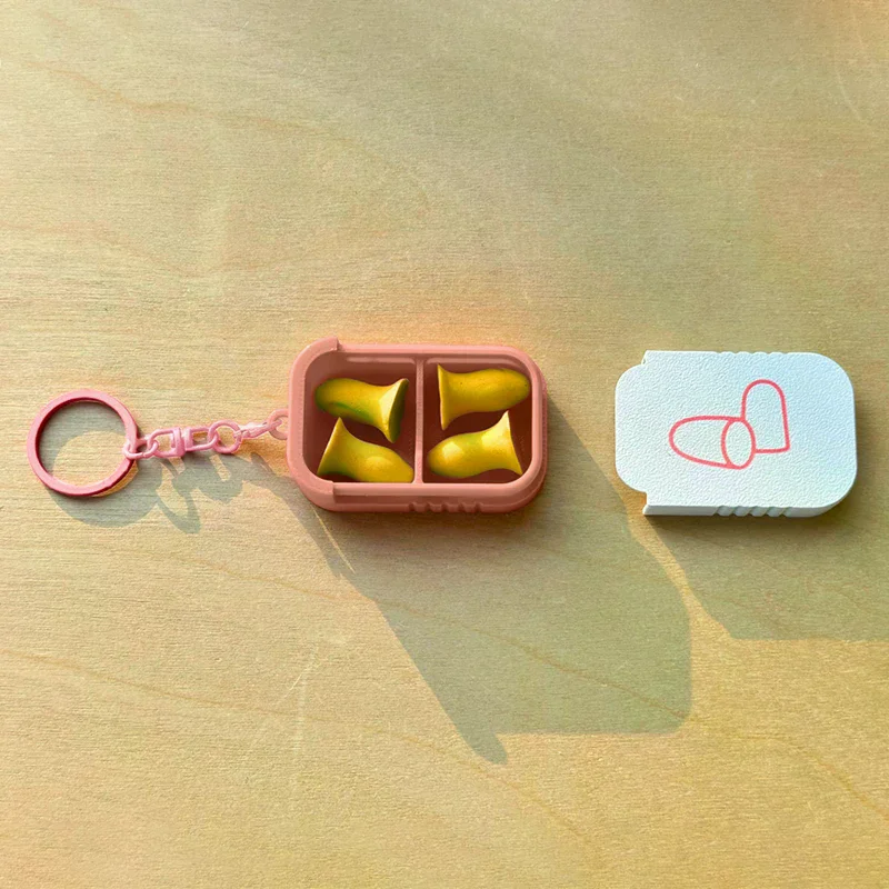 

Мини-коробка для хранения беруш с брелком, портативный держатель для беруш, контейнер для ювелирных изделий, витаминов, таблеток для сережек, мелких предметов