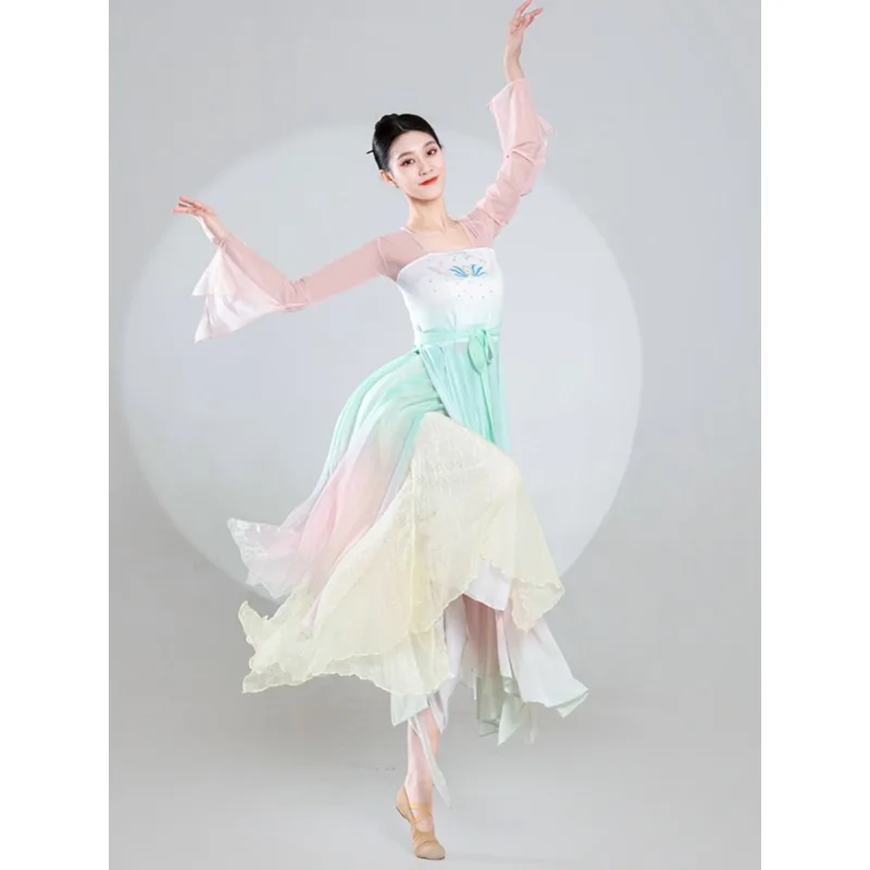 古典舞踊の服 エレガントな練習服 妖精気体韻 漸進的な変化 ガーゼ服 中国舞踊 民俗
