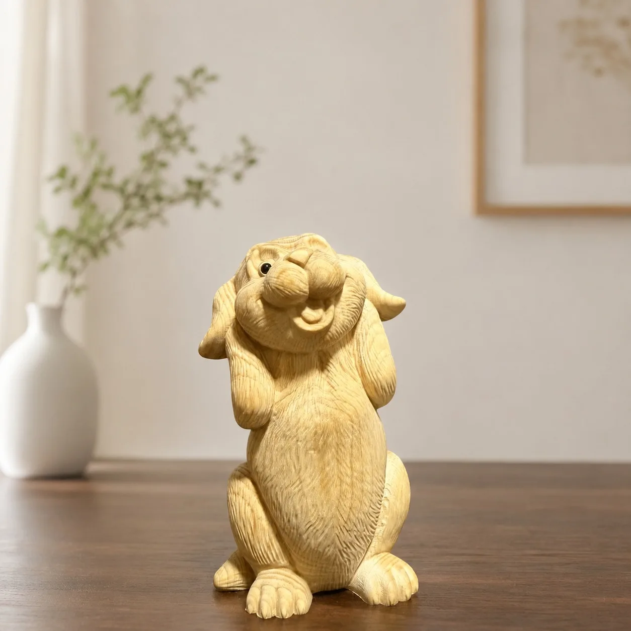 Hand-Carved Boxwood Golden Retriever Dog Figurine Cute Zodiac Puppy Ornament for Home Office Desk Tabletop Collectible Decor