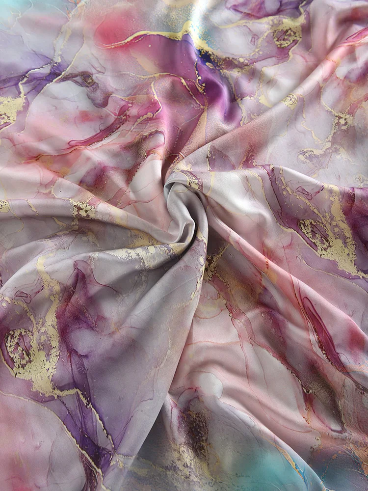 

Cloud Powder Artistic Abstract Satin Silk Cotton Fabric 60 Thread Count Pure Cotton Gauze Material for Clothing Making