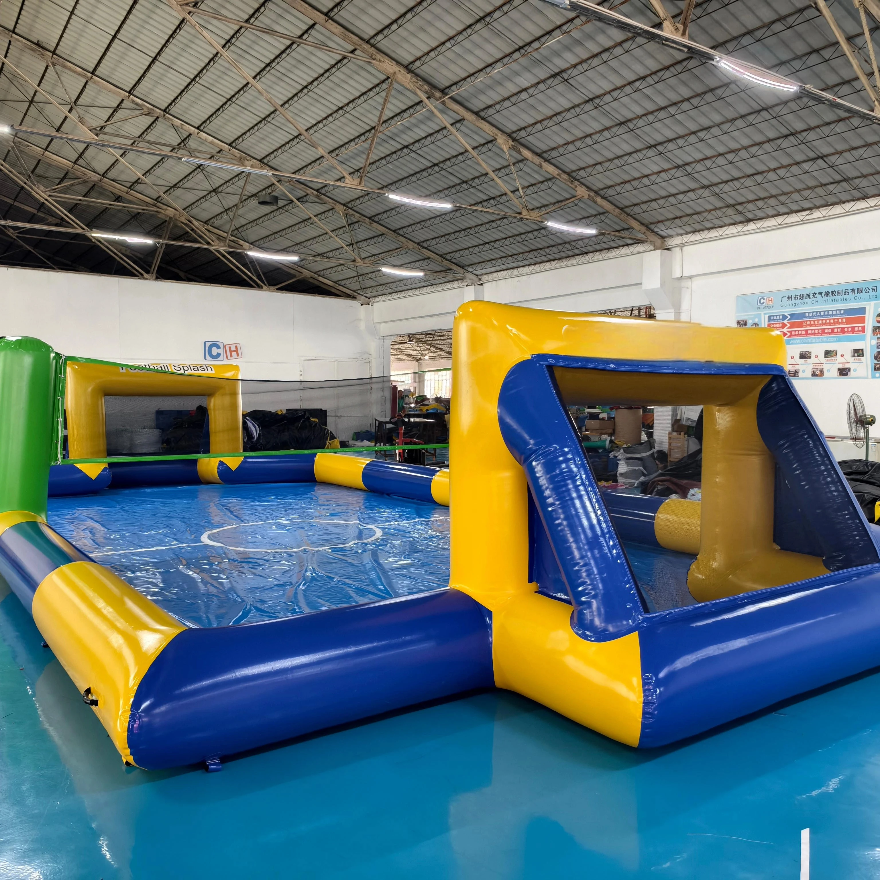 

Гигантское надувное футбольное поле для детей, большой надувной волейбольный корт, большой надувной футбольный мяч для взрослых