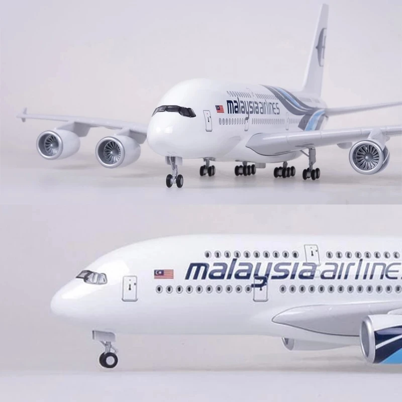 Malaysia A380 Collection Plane 47CM 1/160 Scale Aircraft Model With LED Light &Landing Gears Resin Miniature Plane Home Decor