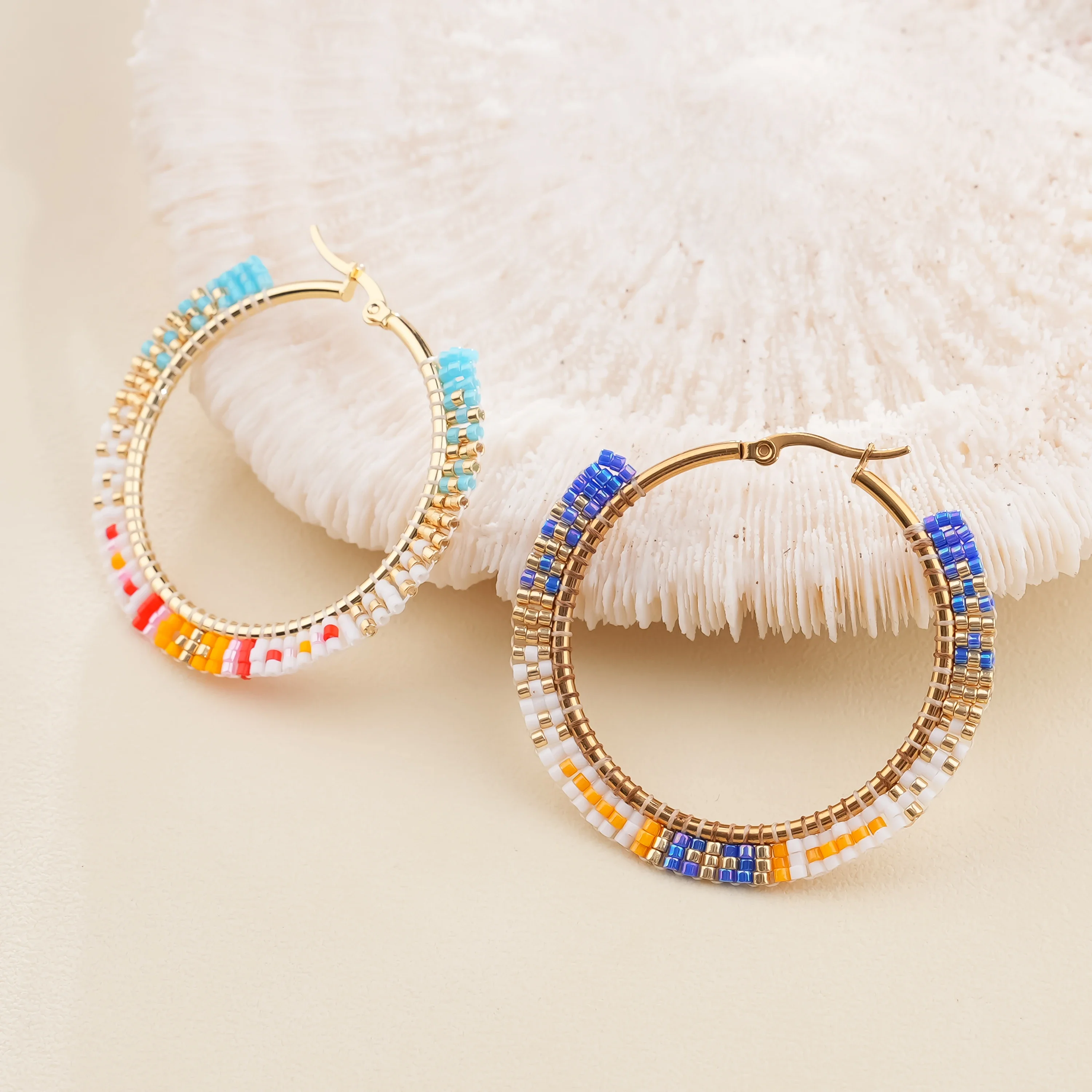 Rice bead earrings Circle Fashion Rainbow Hand knitting Bohemia Alloy Gradient Splice Simple Beaded earrings