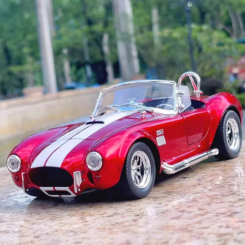 1:24 shelby cobra 500k brinquedos em miniatura carro modelo de liga fundida roda dianteira direção som luz puxar para trás carros vintage meninos presentes