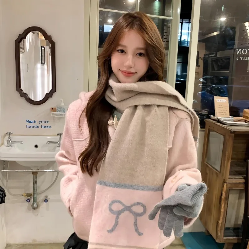 وشاح محبوك بفيونكة ملونة للنساء في شتاء 2025 وشاح ناعم دافئ جديد