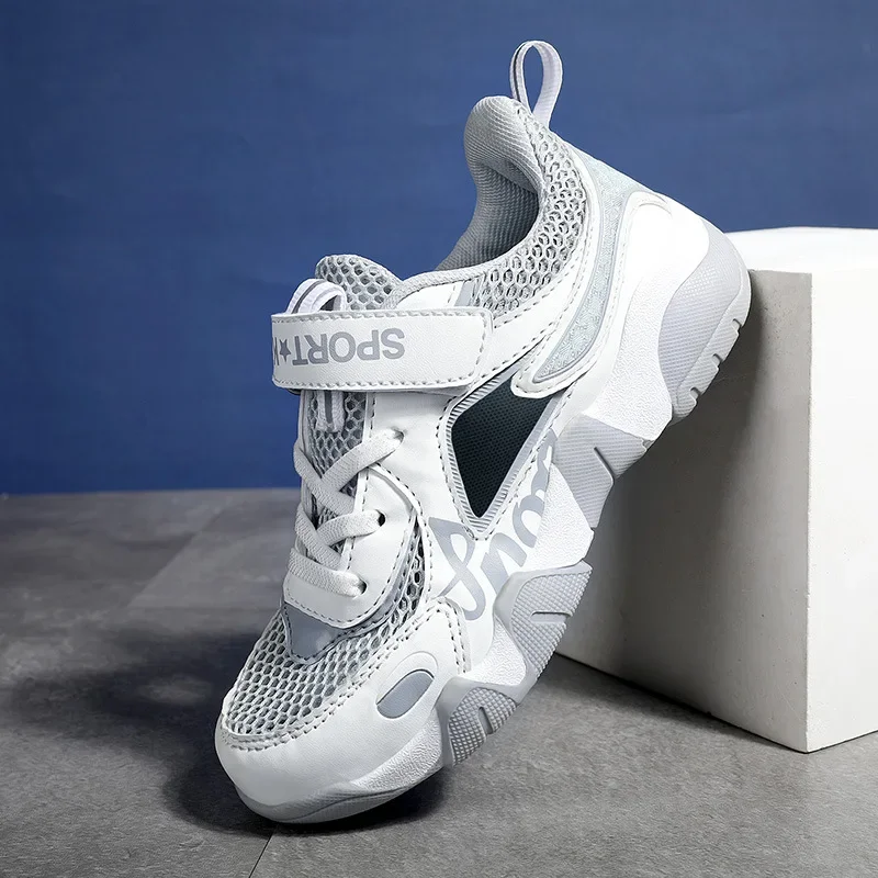 

Детские летние спортивные сандалии, дышащие сетчатые кроссовки для бега, легкие кроссовки с мягкой подошвой для мальчиков и девочек, уличная пляжная обувь