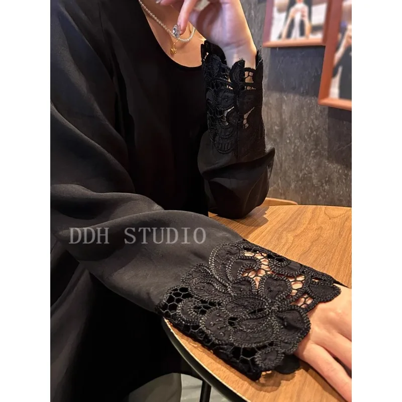 Nuovo stile cinese stile nazionale cuciture in pizzo ricamo cavo spacco retrò sciolto 2025 inizio primavera nuovo top versatile per le donne