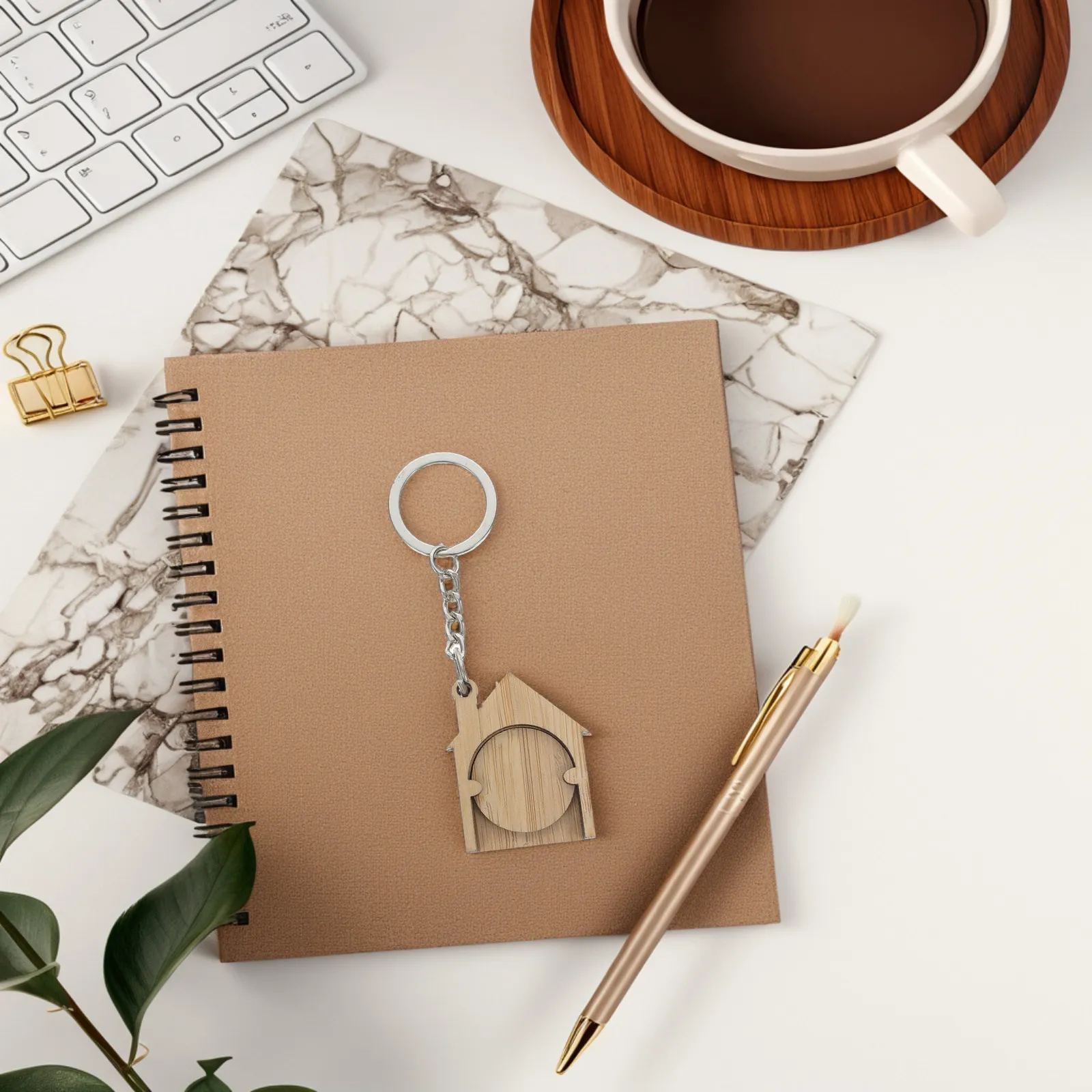 4Pcs Bamboo Keychain Shopping Cart Token Holder Wooden Trolley Token Key Ring Pendant for Grocery Shopping Keychain