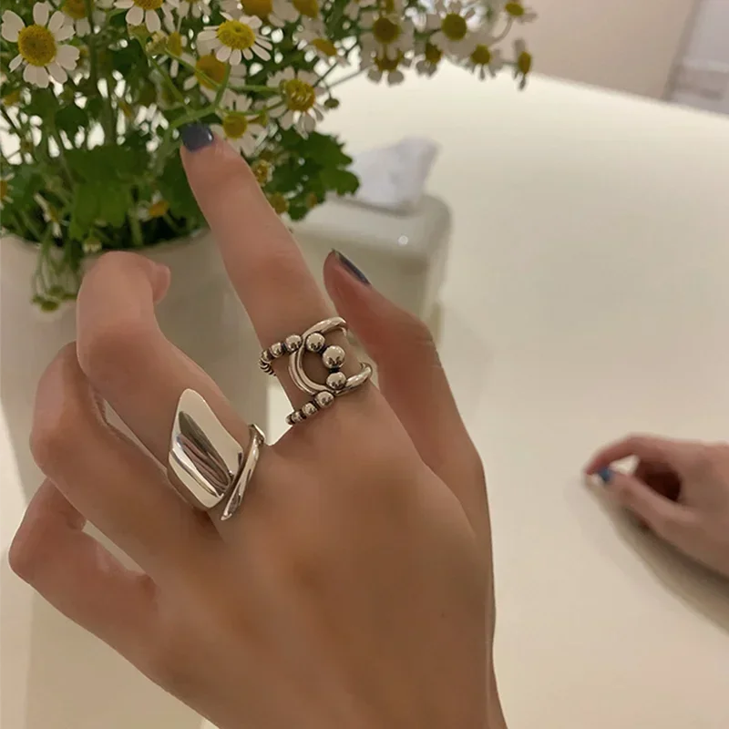 925 ayar gümüş düzensiz yüzük kadın geniş pürüzsüz açık basit Retro tarzı el yapımı yüzükler takı doğum günü hediyesi