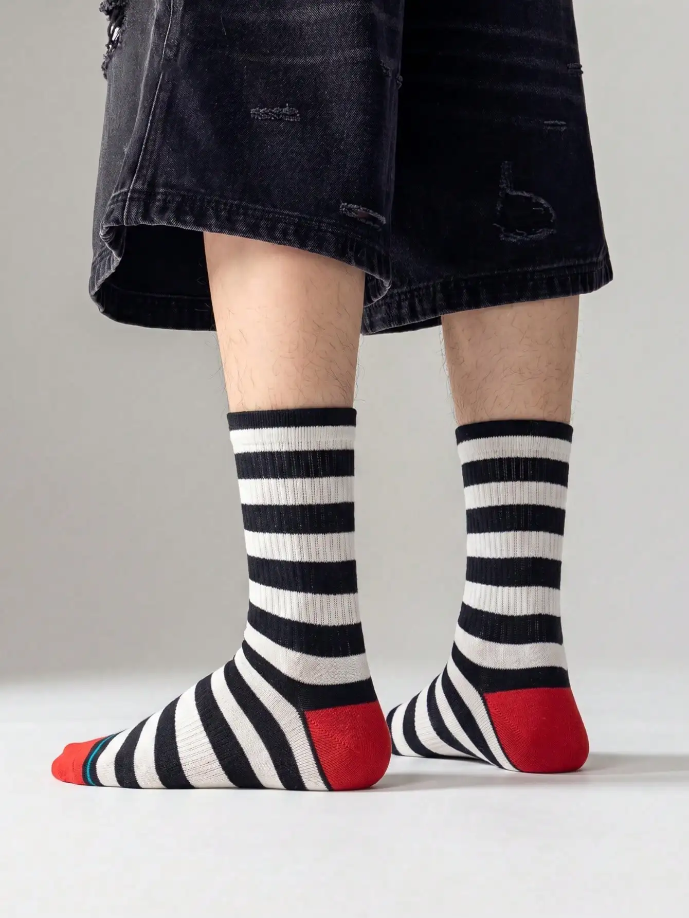 3 Pairs of Men's Classic Black and White Striped Mid-Calf Casual Socks, Unisex Thin Socks for Spring and Summer, Mid-Calf Socks, Fun Socks